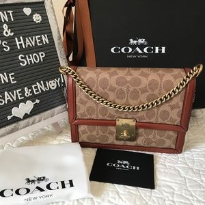 Coach Hutton Shoulder bag in Signature Canvas